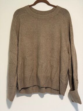 Abercrombie Madeline Crew Sweater Light Brown - XL
